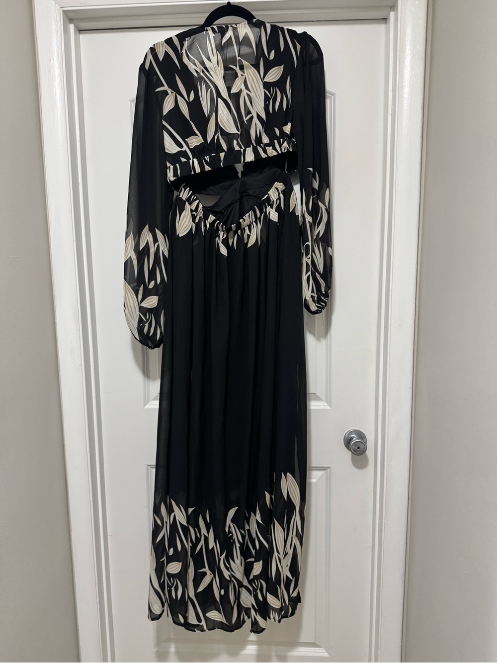 Fashion Nova Black Sheer Maxi Dress with Cream Leaf Print - Picture 6 of 12